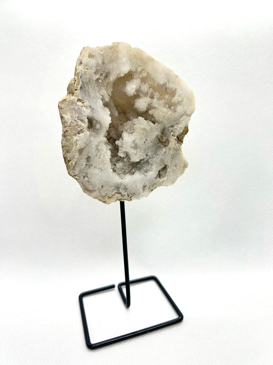 Kristallquarz auf Metallständer