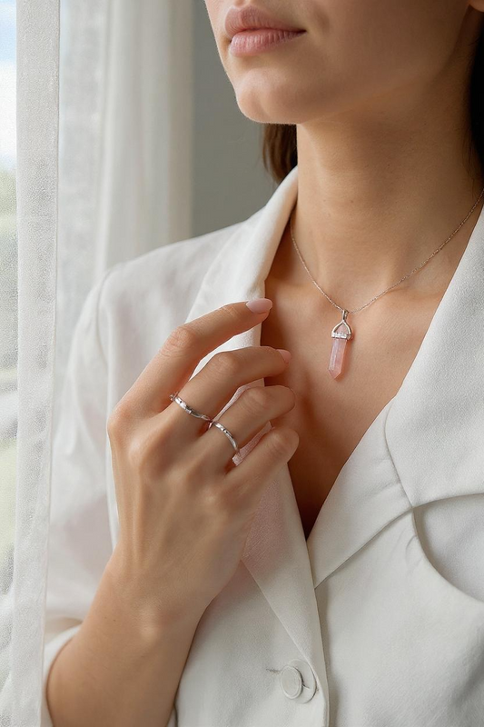 Rose Point – Rosenquarz Halskette