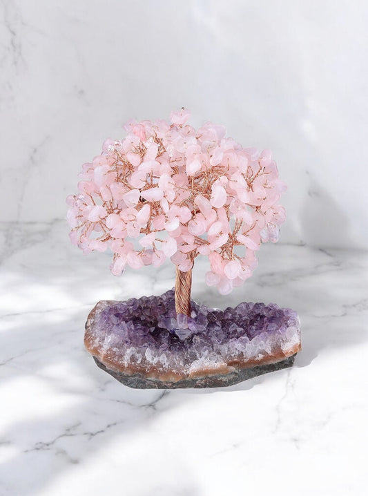 Rosenquarz Kristallbaum auf Amethyst Basis